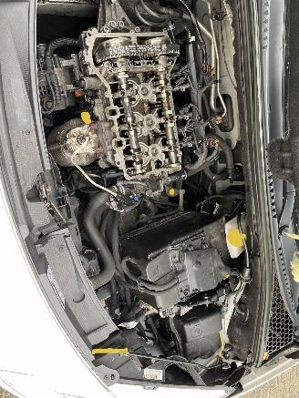 Citroën DS3 1.2 VTI Chic Motorschade picture 28