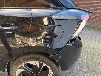 MG MG4 Auto is gereserveerd 150KW Luxury 64 KWh picture 19