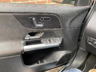 Mercedes EQA 250+ AMG Line Pano Limited 71 KWh picture 64