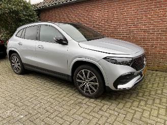 Mercedes EQA 250+ AMG Line Pano Limited 71 KWh picture 2