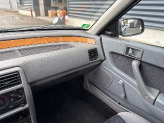 Rover 200 214 16V MPi Cabrio  Benzine 1.396cc 76kW (103pk) picture 18