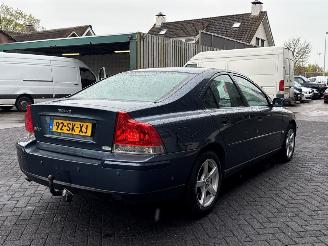 Volvo S-60 2.4 20V 140 Sedan 4Dr Benzine 2 435cc 103kW (140pk) FWD picture 4