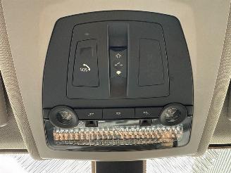 BMW 5-serie 528i 16V Combi/o  Benzine 1,997cc 180kW (245pk) RWD picture 19