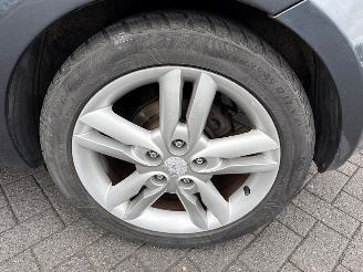 Kia Cee d 1.4 CVVT 16V Hatchback 2Dr Benzine 1.396cc 66kW (90pk) FWD picture 21