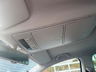 Volkswagen Touran 1.4 16V TSI 140 MPV  Benzine 1.390cc 103kW (140pk) picture 25