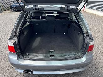 BMW 5-serie 523i 24V Combi/o  Benzine 2.497cc 130kW (177pk) RWD picture 9