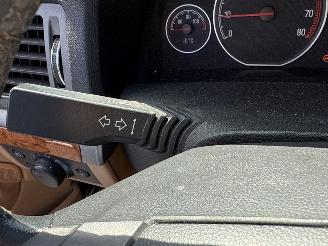 Opel Vectra 2.2 16V Sedan 4Dr Benzine 2.198cc 108kW (147pk) FWD picture 14