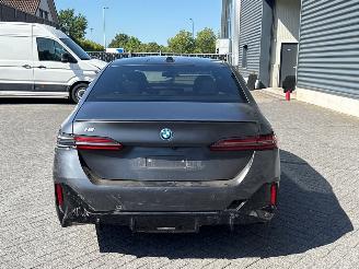 BMW i5 BMW I5 M60 442 KW (601 PK) xDrive 84 kWh panoramadak, carplay, 360 camera picture 4