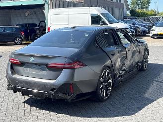 BMW i5 BMW I5 M60 442 KW (601 PK) xDrive 84 kWh panoramadak, carplay, 360 camera picture 5