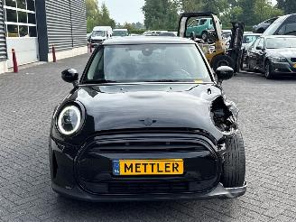 Mini Cooper 1.5 12V Cooper Hatchback 2Dr Benzine 1.499cc 100kW (136pk) FWD picture 8