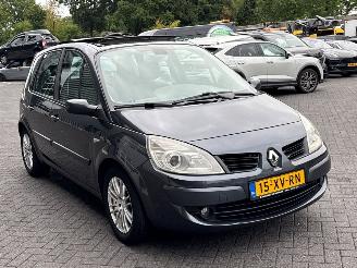 Renault Scenic 2.0 200 16V Coupe 2Dr Benzine 1.998cc 100kW (136pk) RWD picture 7
