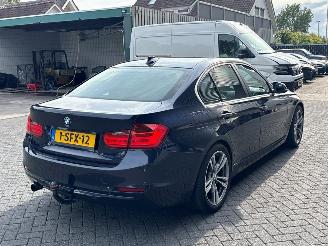 BMW 3-serie 320i 1.6 16V EfficientDynamicsEdition Sedan 4Dr Benzine 1.598cc 125kW (170pk) RWD picture 5