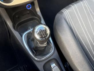 Opel Corsa 1.2 16V Hatchback  Benzine 1.229cc 59kW (80pk) FWD picture 16