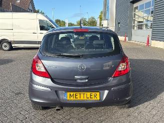 Opel Corsa 1.2 16V Hatchback  Benzine 1.229cc 59kW (80pk) FWD picture 4