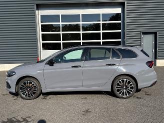 Fiat Tipo 1.0 T3 12V Combi/o  Benzine 999cc 73kW (99pk) FWD picture 2
