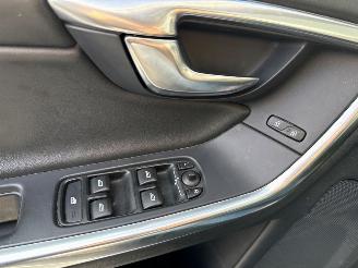 Volvo V-60 2.4 D6 20V Plug-in Hybrid AWD Combi/o  Elektrisch Diesel 2.401cc 206kW (280pk) 4x4 picture 25