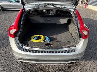 Volvo V-60 2.4 D6 20V Plug-in Hybrid AWD Combi/o  Elektrisch Diesel 2.401cc 206kW (280pk) 4x4 picture 9