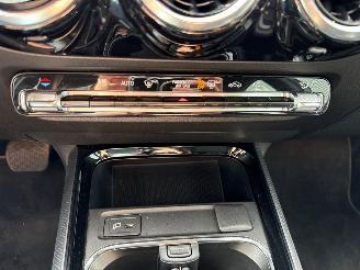 Mercedes B-klasse 1.3 B-180 Turbo 16V Hatchback  Benzine 1.332cc 100kW (136pk) FWD picture 17