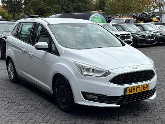 Ford Grand C-Max 1.5 TDCi 95 16V MPV  Diesel 1.499cc 70kW (95pk) FWD picture 7