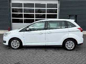 Ford Grand C-Max 1.5 TDCi 95 16V MPV  Diesel 1.499cc 70kW (95pk) FWD picture 2