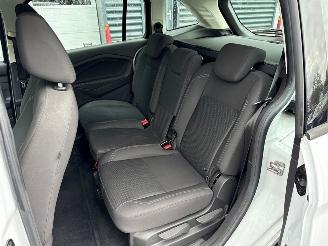 Ford Grand C-Max 1.5 TDCi 95 16V MPV  Diesel 1.499cc 70kW (95pk) FWD picture 11