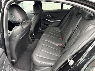 BMW 3-serie 330i xDrive 2.0 TwinPower Turbo 16V Sedan 4Dr Benzine 1.998cc 180kW (245pk) 4x4 picture 10