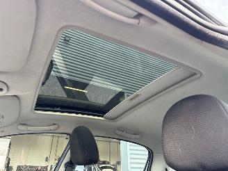 Peugeot 206 1.4, Hatchback  Benzine 1.360cc 55kW (75pk) FWD picture 19