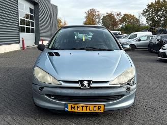 Peugeot 206 1.4, Hatchback  Benzine 1.360cc 55kW (75pk) FWD picture 8