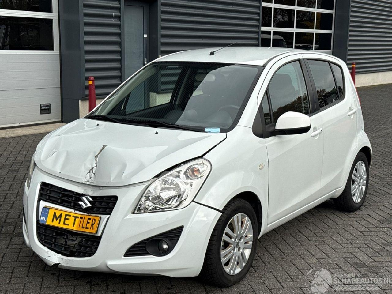 Suzuki Splash 1.0 12V MPV  Benzine 996cc 50kW (68pk) FWD