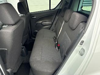Suzuki Splash 1.0 12V MPV  Benzine 996cc 50kW (68pk) FWD picture 10