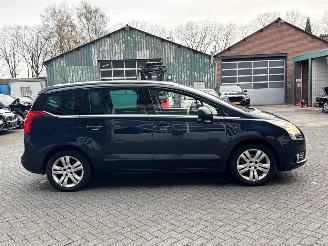 Peugeot 5008 1.6 THP 16V MPV  Benzine 1.598cc 115kW (156pk) FWD picture 6