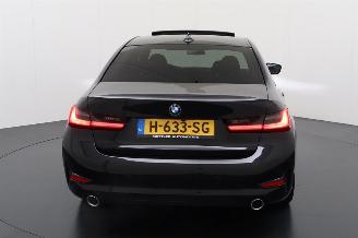 BMW 3-serie 330i 2.0 TwinPower Turbo 16V Sedan 4Dr Benzine 1.998cc 190kW (258pk) RWD 2018-11 (5R10; 5R11; 5R12; 5R13; 5R18) B48B20B; B46B20B picture 3