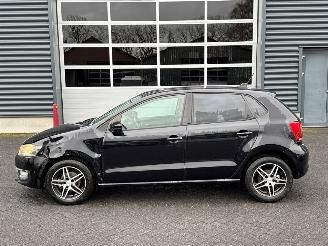 Volkswagen Polo 1.4 16V Hatchback  Benzine 1.390cc picture 2