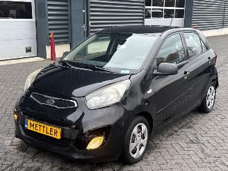 Avarii autoturisme Kia Picanto 1.2 16V Hatchback  Benzine 1.248cc 63kW (86pk) FWD 2012/4