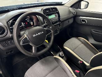 Dacia Spring 45 Hatchback  Elektrisch  33kW (45pk) RWD picture 12