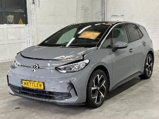 Auto incidentate Volkswagen ID.3 Pro 63 kWh Hatchback 4Dr Elektrisch  150kW (204pk) RWD 2024/6