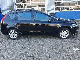 Hyundai I-30 CW 1.6i i-Motion picture 6