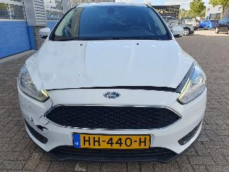 Ford Focus 1.0 Trend Edition picture 8