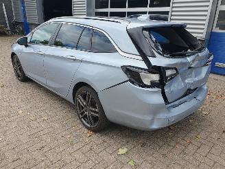 Opel Astra SPORTS TOURER 1.4 Online Edition picture 3