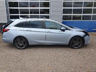 Opel Astra SPORTS TOURER 1.4 Online Edition picture 6