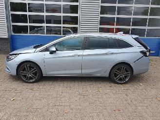 Opel Astra SPORTS TOURER 1.4 Online Edition picture 2