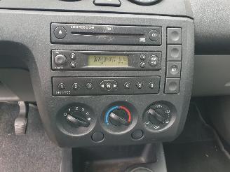 Ford Fiesta 1.25-16V Celebration picture 16