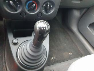 Ford Fiesta 1.3 Ambiente schadevrij picture 18