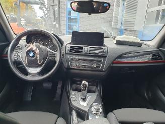 BMW 1-serie 118i Business+ Automaat picture 17