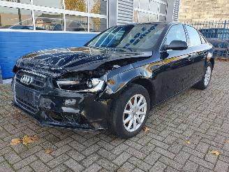 Voiture accidenté Audi A4 1.8 TFSI Pro Line limousine 2012/6