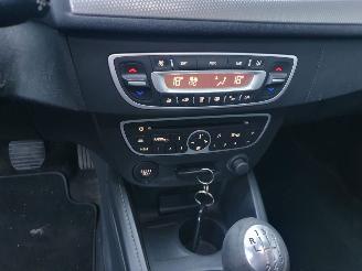 Renault Mégane estate 1.4 TCe Dynamique picture 18