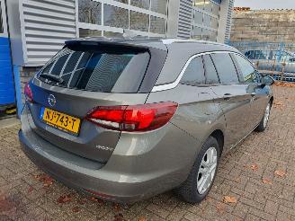 Opel Astra SPORTS TOURER 1.6 CDTI Online Edition picture 6