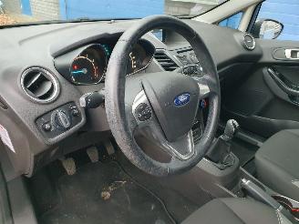 Ford Fiesta 1.0 Titanium picture 14