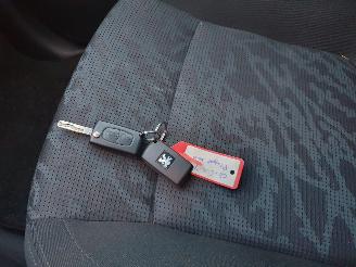 Peugeot 3008 1.6 Schadevrij picture 25