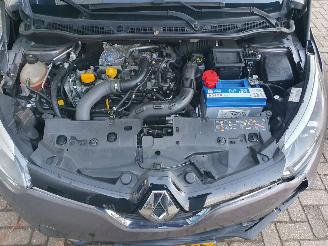 Renault Captur 1.2 TCe Dynamique AUTOMAAT picture 9